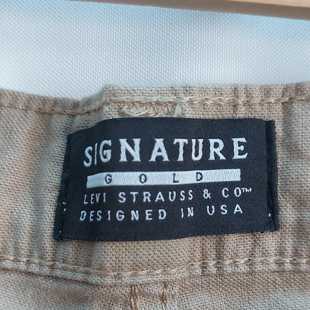 Signature Gold Taupe Levis‎ Straus Casual Pants Mens Size 34X30